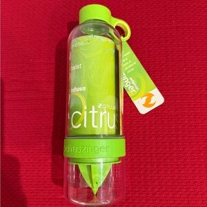 Citrus Zinger Green Infuser Bottle